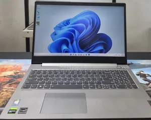 New Laptop Lenovo 16GB Intel Core i5 SSD 512GB