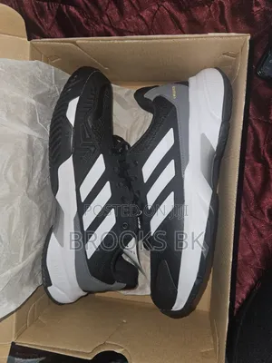 Adidas Courtjam
