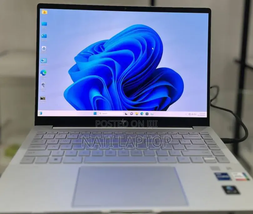 New Laptop HP Pavilion 14 16GB Intel Core i7 SSD 1T