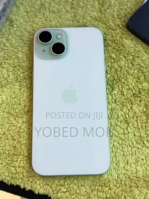 Apple iPhone 15 128 GB