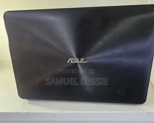 Laptop Asus VivoBook 15 X510UQ 8GB Intel Core i7 HDD 750GB