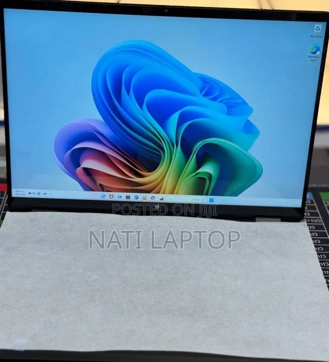 New Laptop HP OmniBook 5 16" 16GB Intel Core Ultra 7 SSD 1T