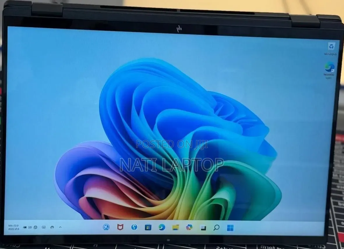 New Laptop HP OmniBook 5 16" 16GB Intel Core Ultra 7 SSD 1T