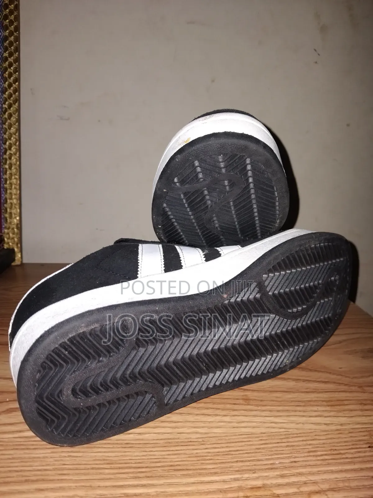 Original Adidas Campus Urgent Sell