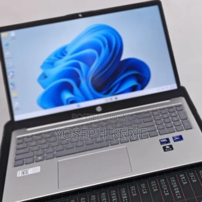 New Laptop HP Stream Notebook 16GB Intel Core Ultra 7 SSD 1T