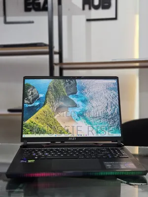 New Laptop MSI Raider GE68HX 13VI-202US 32GB Intel Core i9 SSD 1T