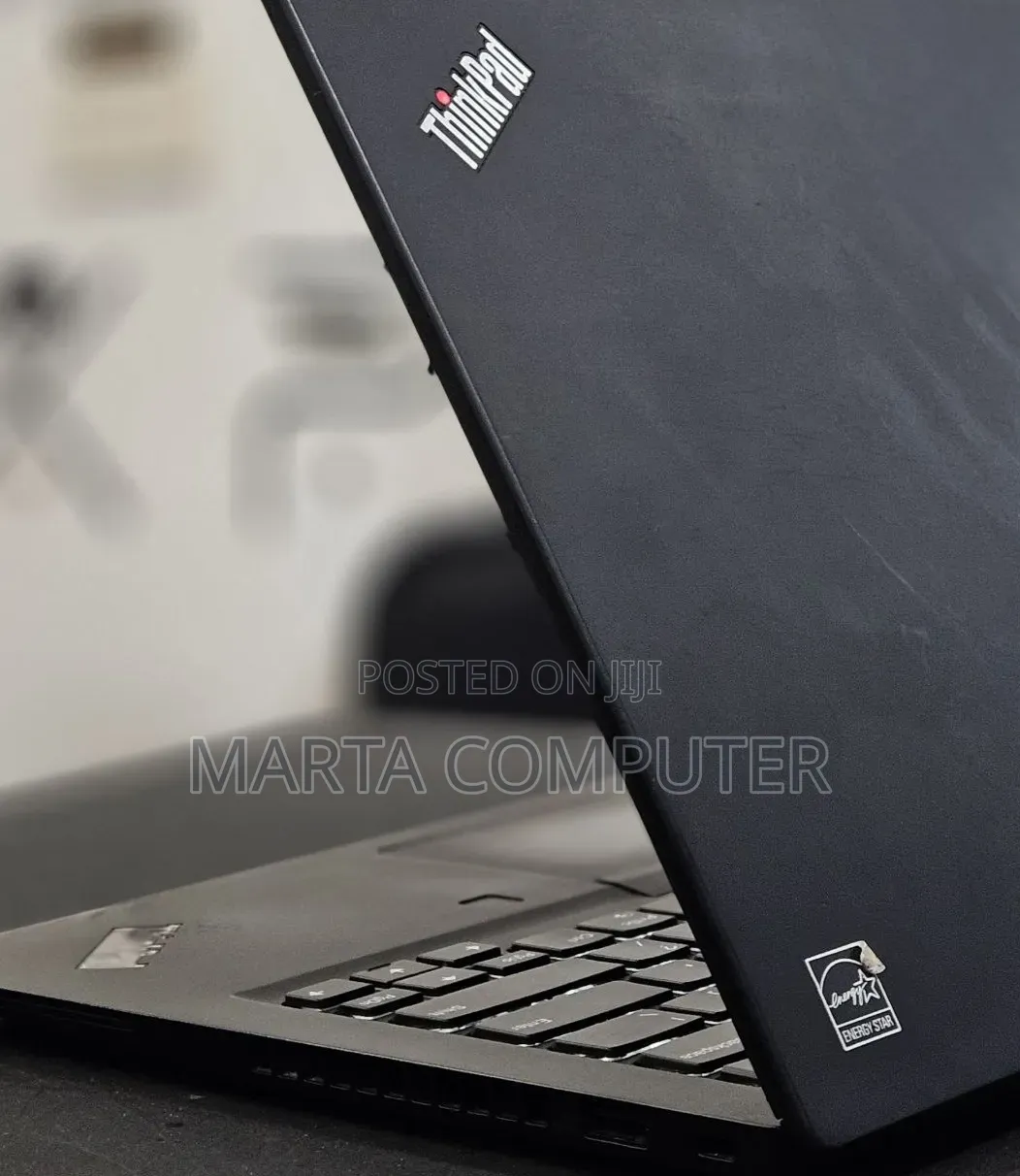 New Laptop Lenovo ThinkPad T490s 16GB Intel Core i5 SSD 512GB