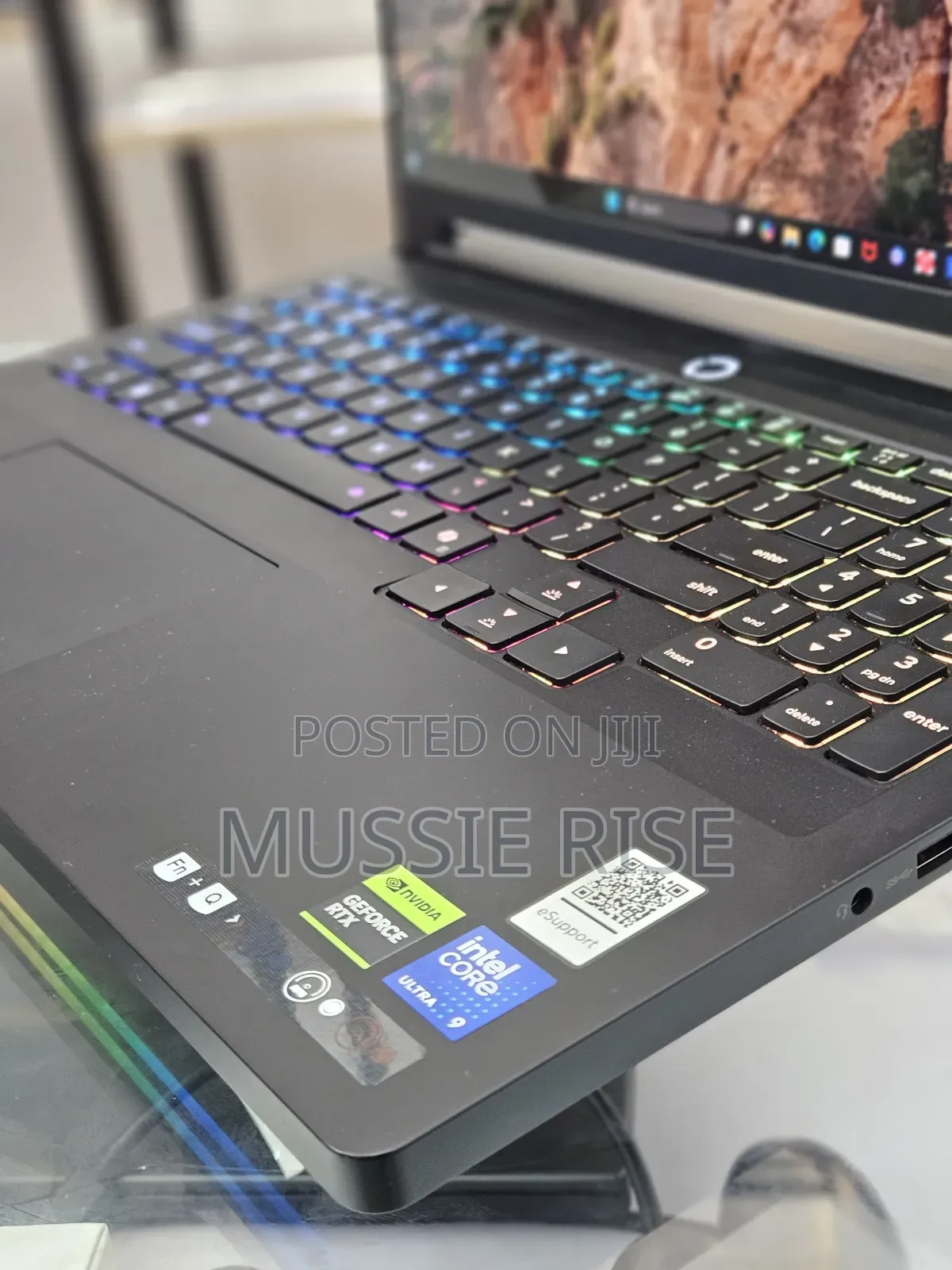New Laptop Lenovo Legion 7 32GB Intel Core Ultra 9 SSD 1T
