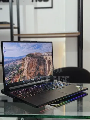 New Laptop Lenovo Legion 7 32GB Intel Core Ultra 9 SSD 1T
