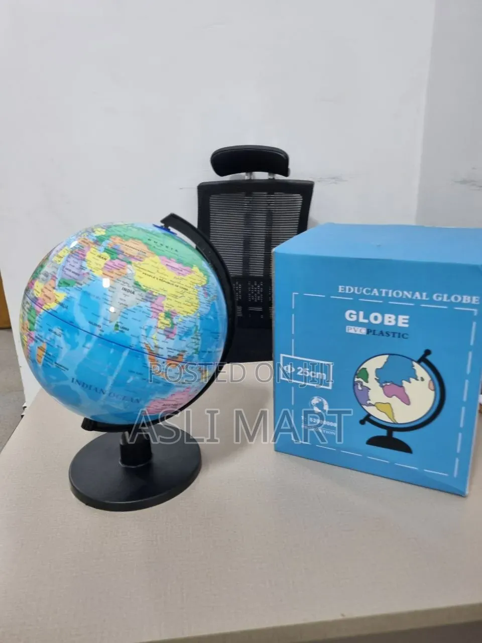 World Globe 25cm and 20cm