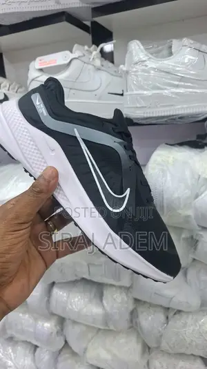 Nike Quest 5 Master Quality Runing Shoes