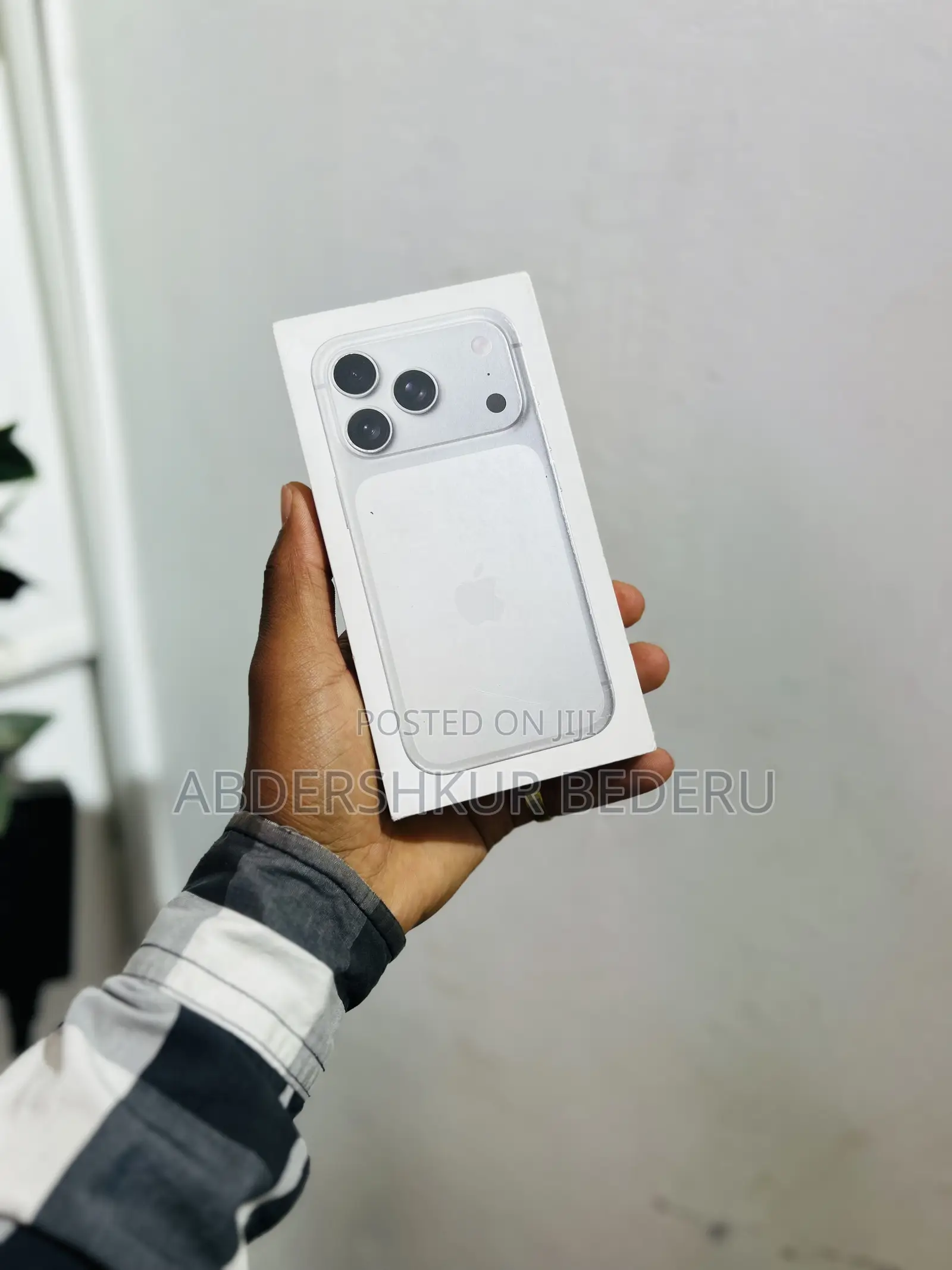 New Apple iPhone 17 Pro 256 GB Silver