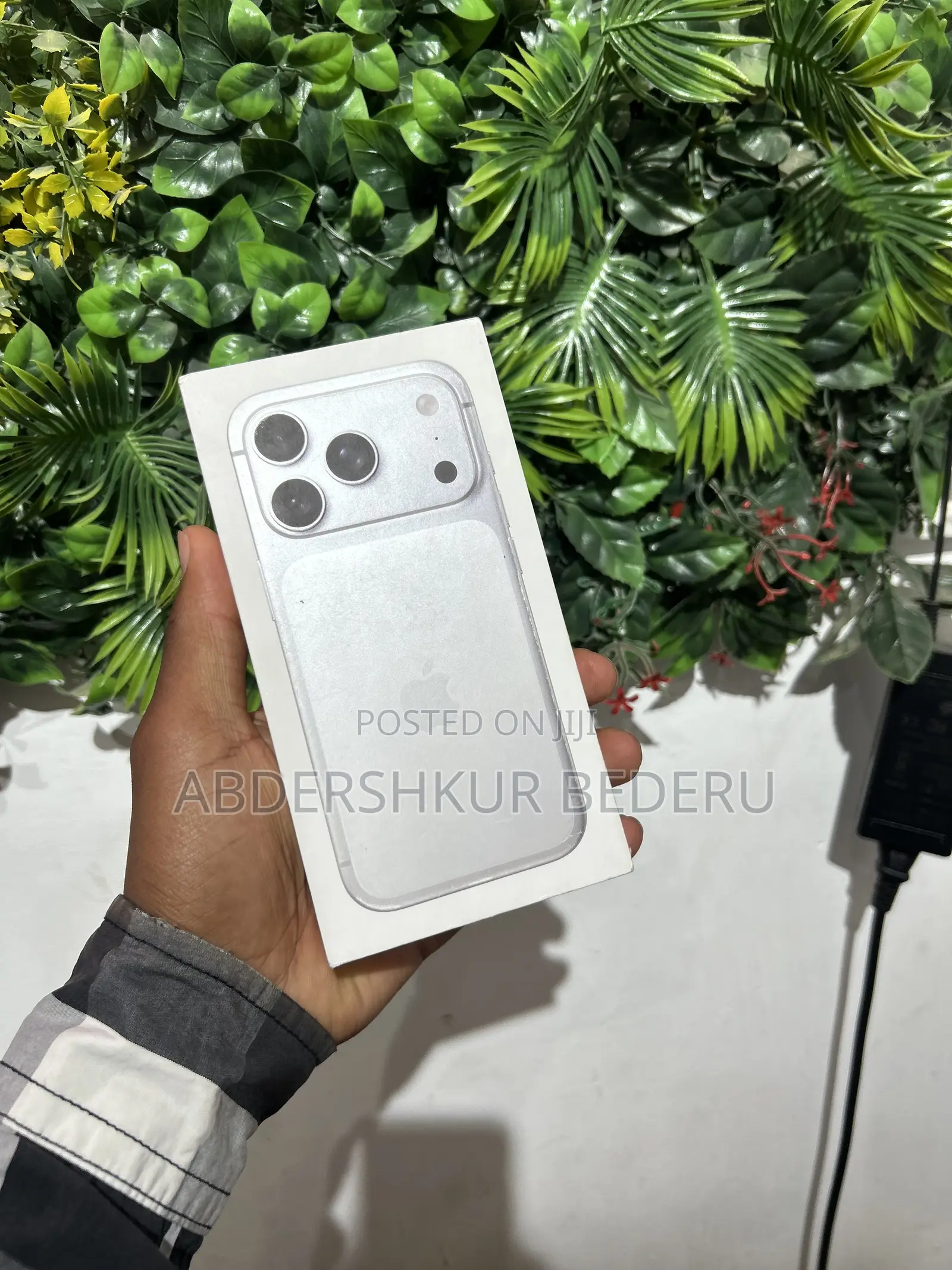 New Apple iPhone 17 Pro 256 GB Silver
