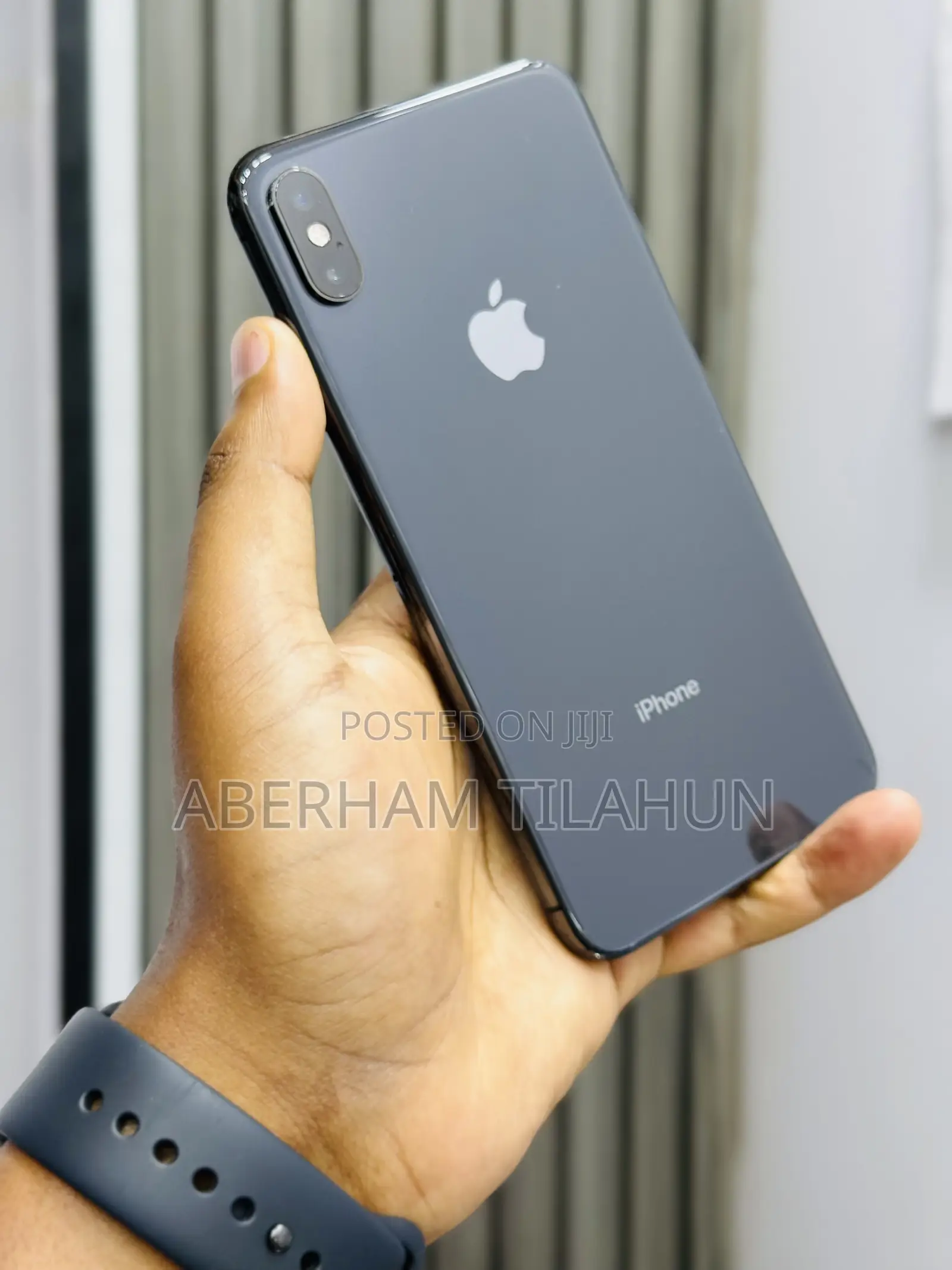 Apple iPhone XS Max 64 GB Black