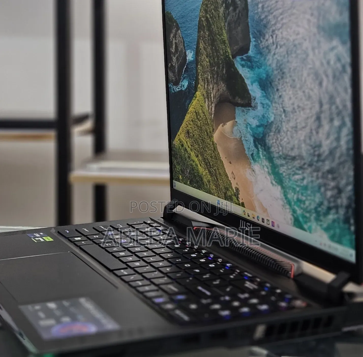 New Laptop MSI Vector 16 HX AI A2XWIG 32GB Intel Core i9 SSD 1T