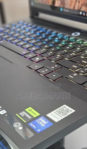 New Laptop Lenovo Legion Pro 7 32GB Intel Core Ultra 9 SSD 512GB