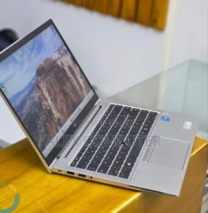 New Laptop HP EliteBook 840 G8 16GB Intel Core i5 SSD 512GB