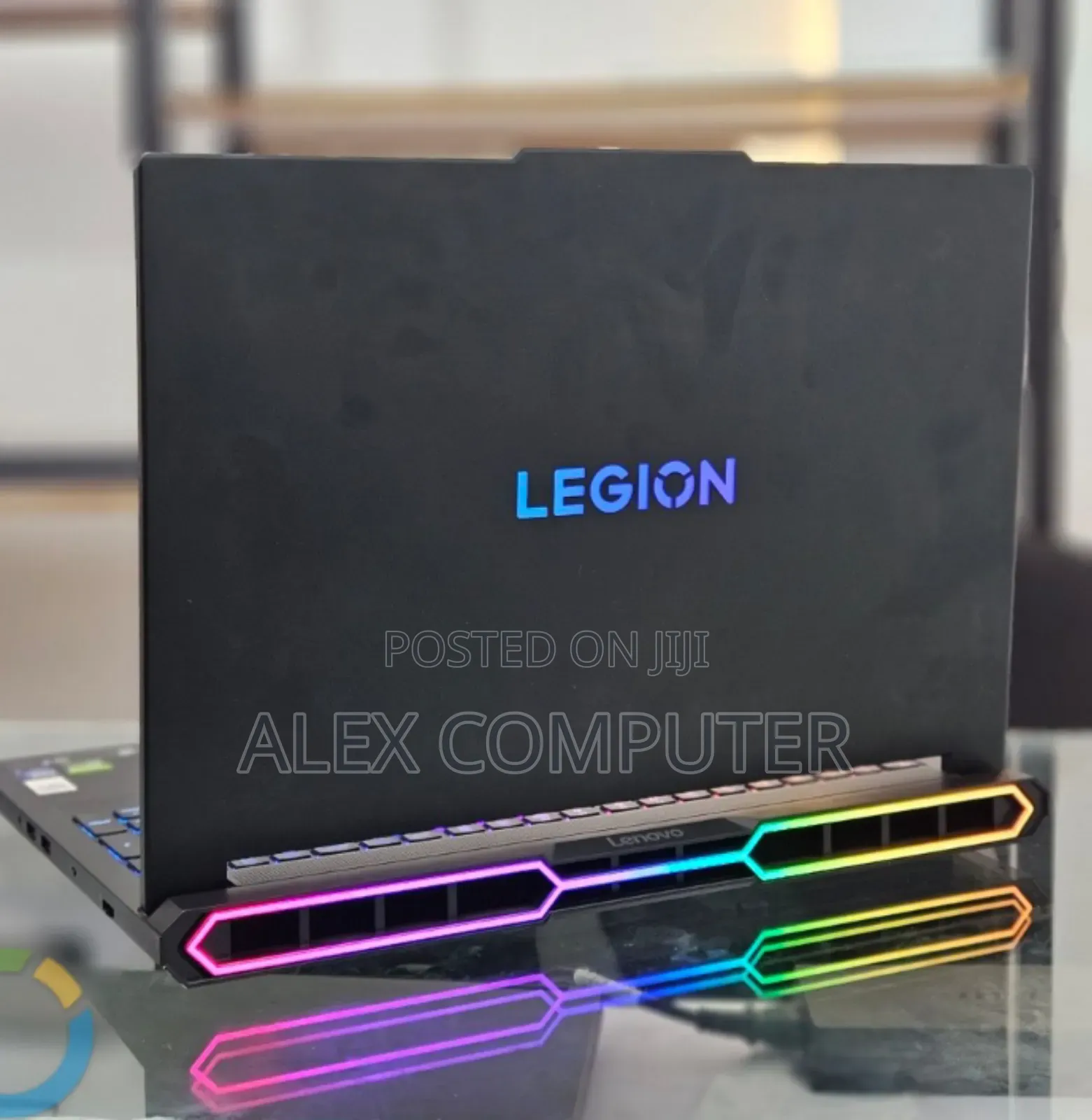 New Laptop Lenovo Legion Pro 7 32GB Intel Core Ultra 9 SSD 1T
