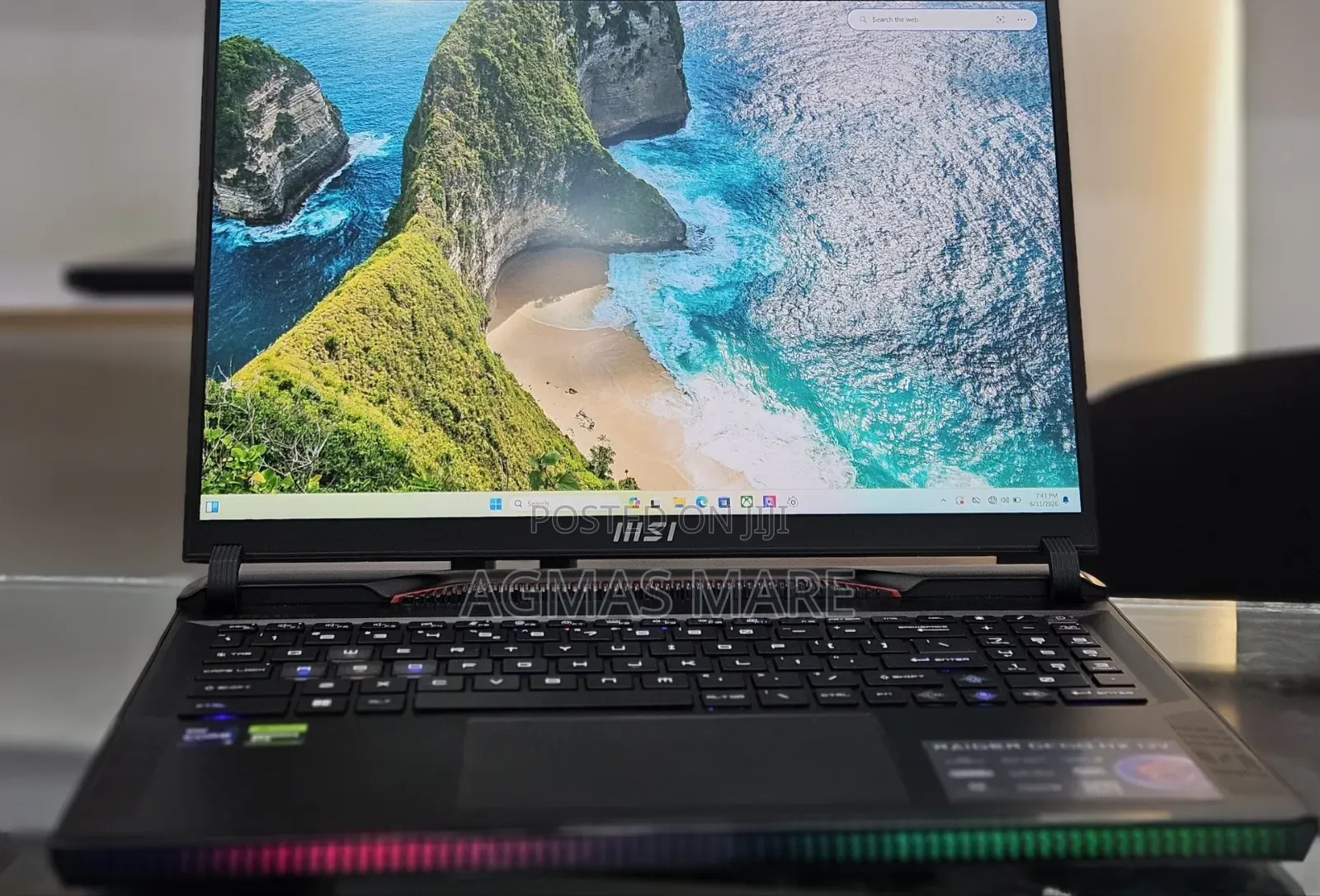 New Laptop MSI Vector 16 HX AI A2XWIG 32GB Intel Core Ultra 9 SSD 1T