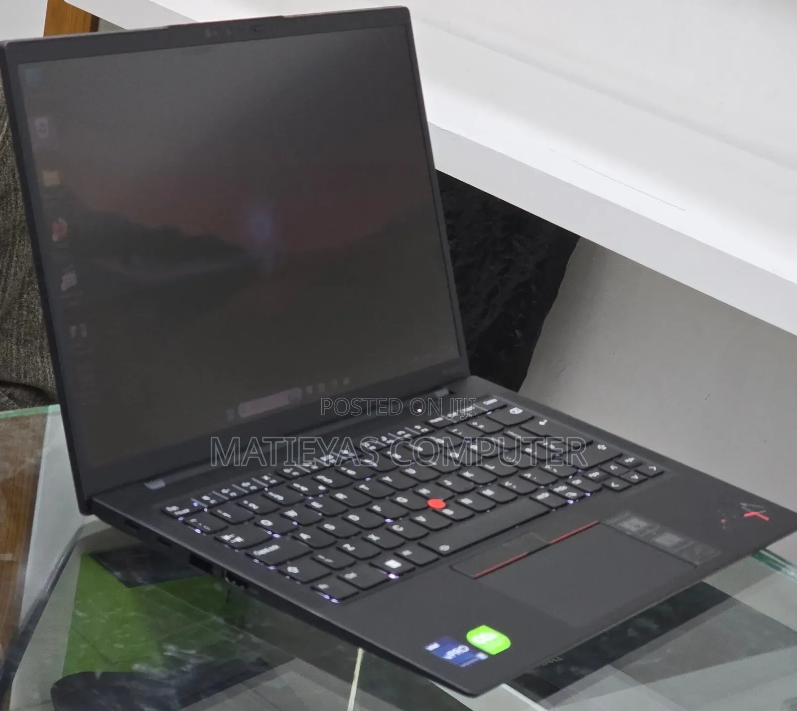 New Laptop Lenovo ThinkPad X1 Carbon 16GB Intel Core i7 SSD 512GB