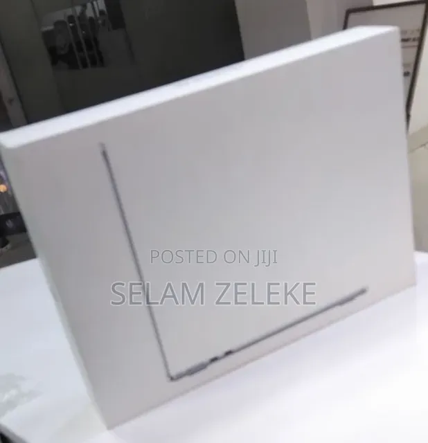 New Laptop Apple MacBook Air 2026 M5 16GB Apple M5 SSD 512GB
