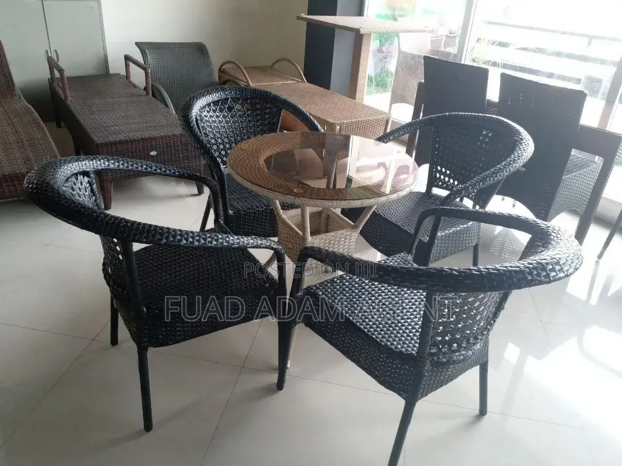 Outdoor Chairs and Table Set – Garden ( 4 1 Table) ጠረጴዛ ከ4 ወንበር ጋር