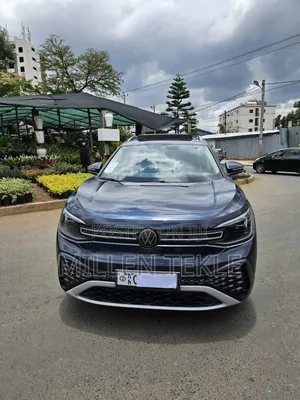 Volkswagen Tiguan 2022 Black
