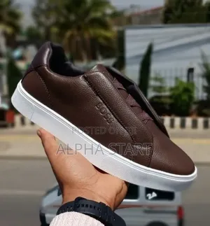 Boss Uio High Master Quality Smooth Flat Sneakers for Man's