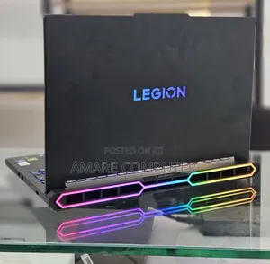 New Laptop Lenovo Legion Pro 7 32GB Intel Core Ultra 9 SSD 1T