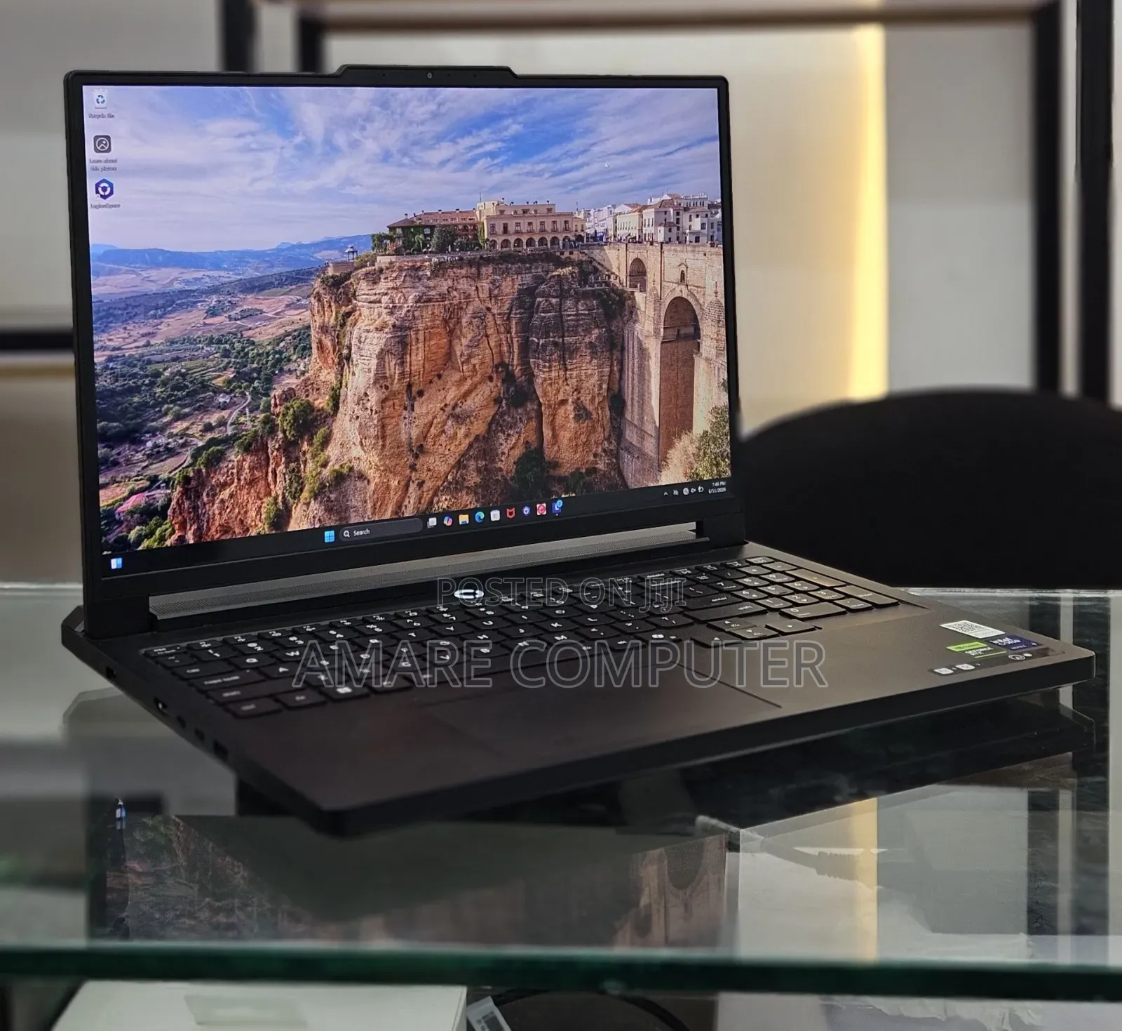 New Laptop Lenovo Legion Pro 7 32GB Intel Core Ultra 9 SSD 1T