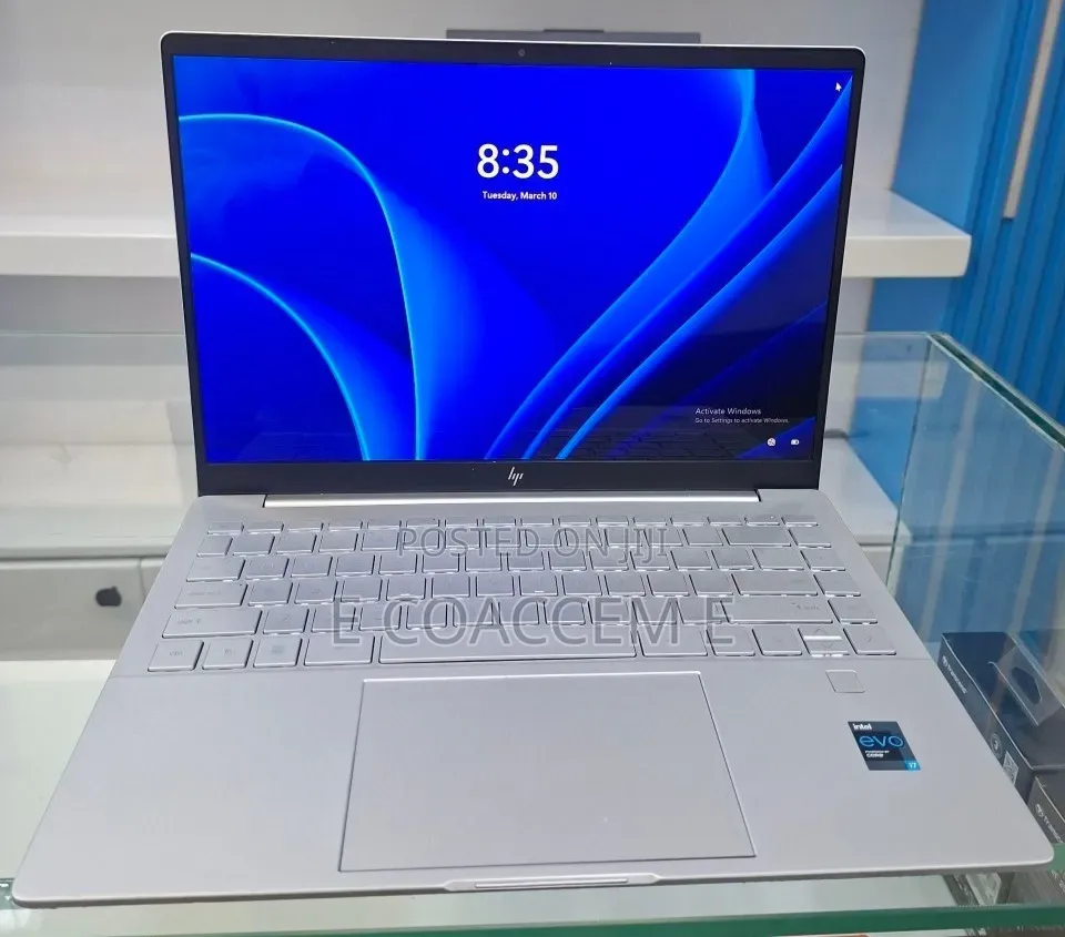 New Laptop HP 16GB Intel Core Ultra 7 SSD 1T