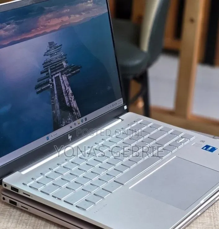 New Laptop HP Pavilion 14 16GB Intel Core i5 SSD 1T