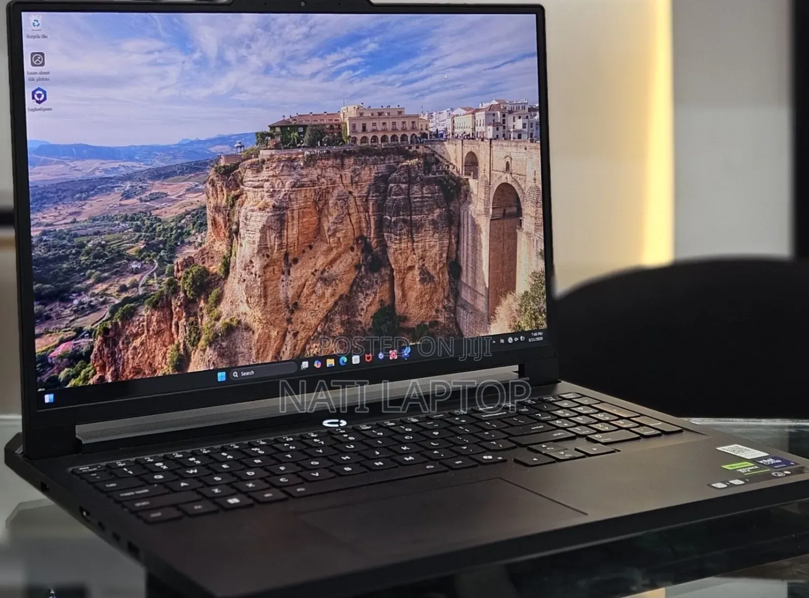 New Laptop Lenovo Legion Pro 7 32GB Intel Core Ultra 9 SSD 1T