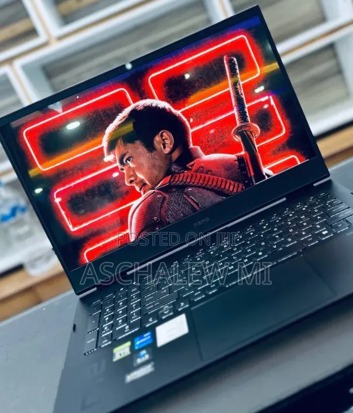 New Laptop HP Omen 16 16GB Intel Core i7 SSD 512GB