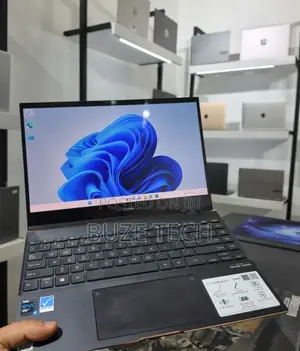 New Laptop Asus ZenBook Flip UX360CA 16GB Intel Core i7 SSD 512GB