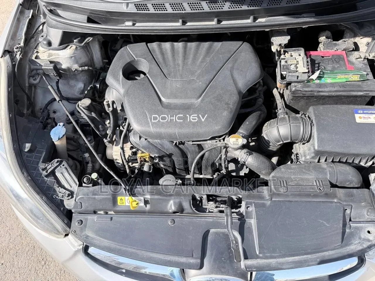 Hyundai Elantra 2012 Silver