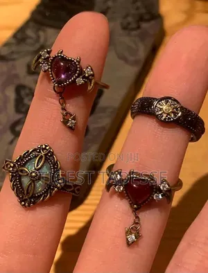 4pcs Gothic Vintage Fashion Rings 