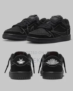 Jordan 1 Travis Scott