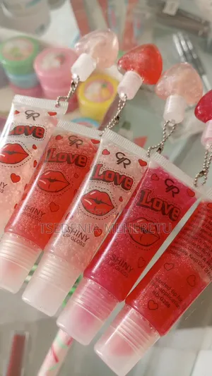 Lip- Gloss