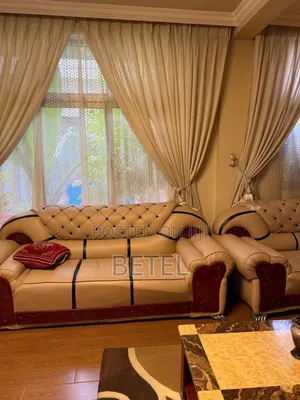 Luxurious Sofa For Home And Offices