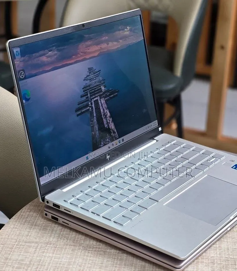 New Laptop HP Pavilion 14 16GB Intel Core i5 SSD 1T