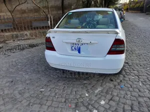 Toyota Corolla 2003 White