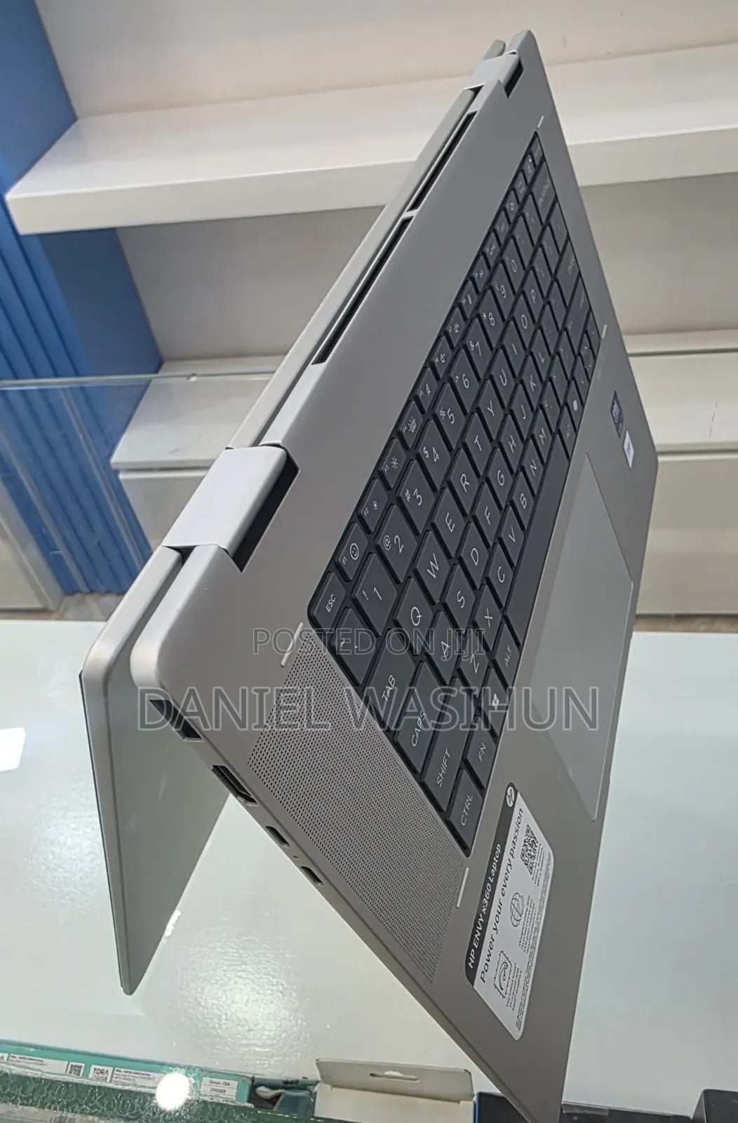 New Laptop HP 16GB Intel Core Ultra 7 SSD 1T
