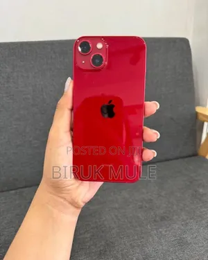 Apple iPhone 13 128 GB Red