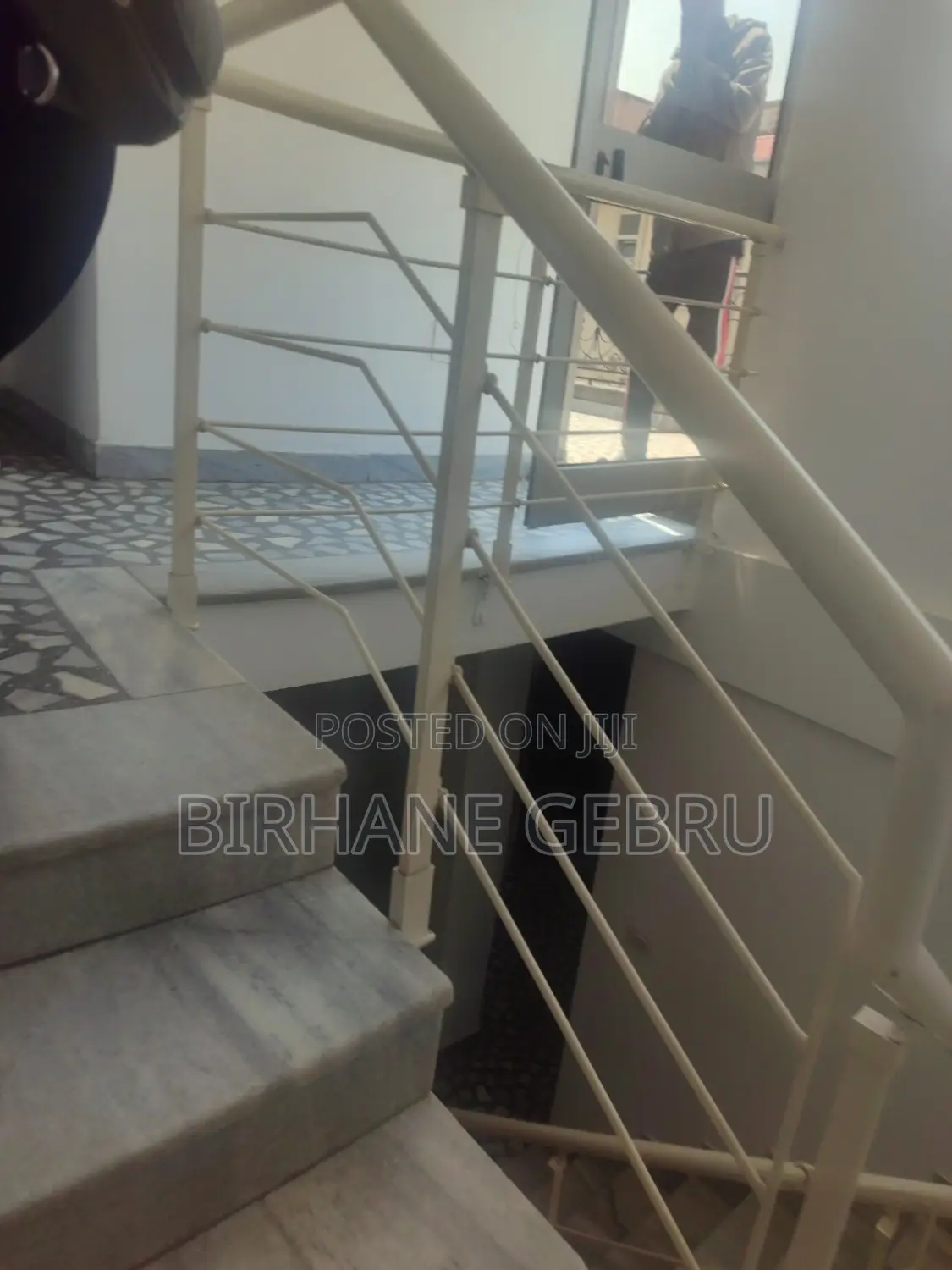 Furnished 7bdrm House in G+2House, Bole for rent