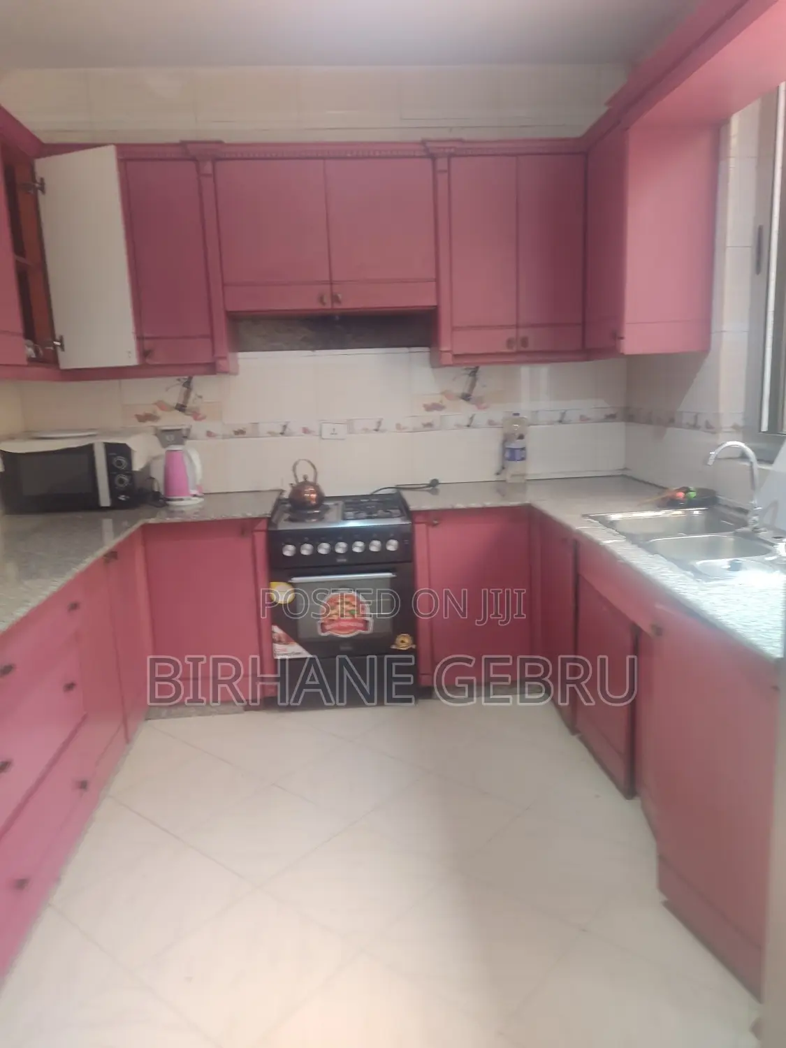 Furnished 7bdrm House in G+2House, Bole for rent
