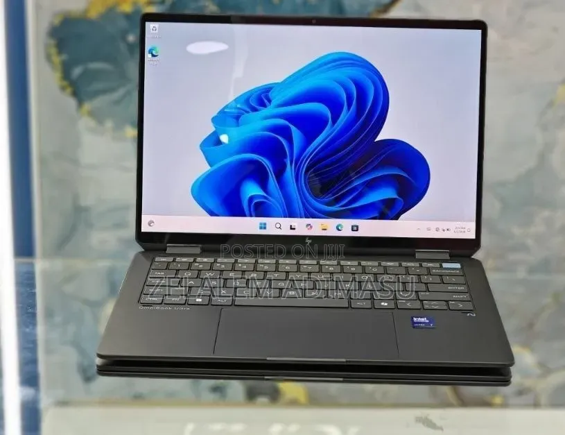 New Laptop HP OmniBook X Flip 14" 16GB Intel Core Ultra 7 SSD 1T