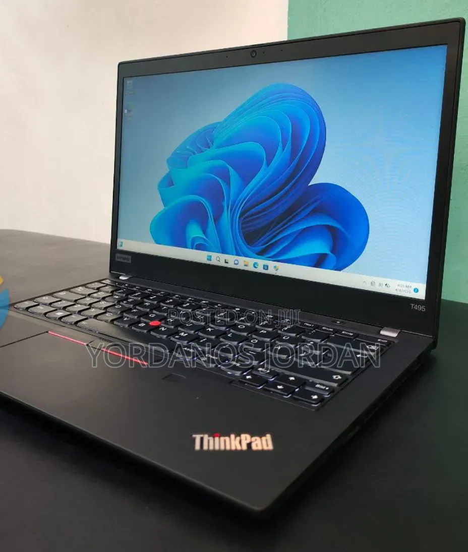 New Laptop Lenovo ThinkPad t495s 16GB AMD Ryzen 5 SSD 512GB