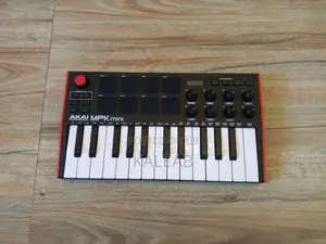 Akai Midi Keyboard