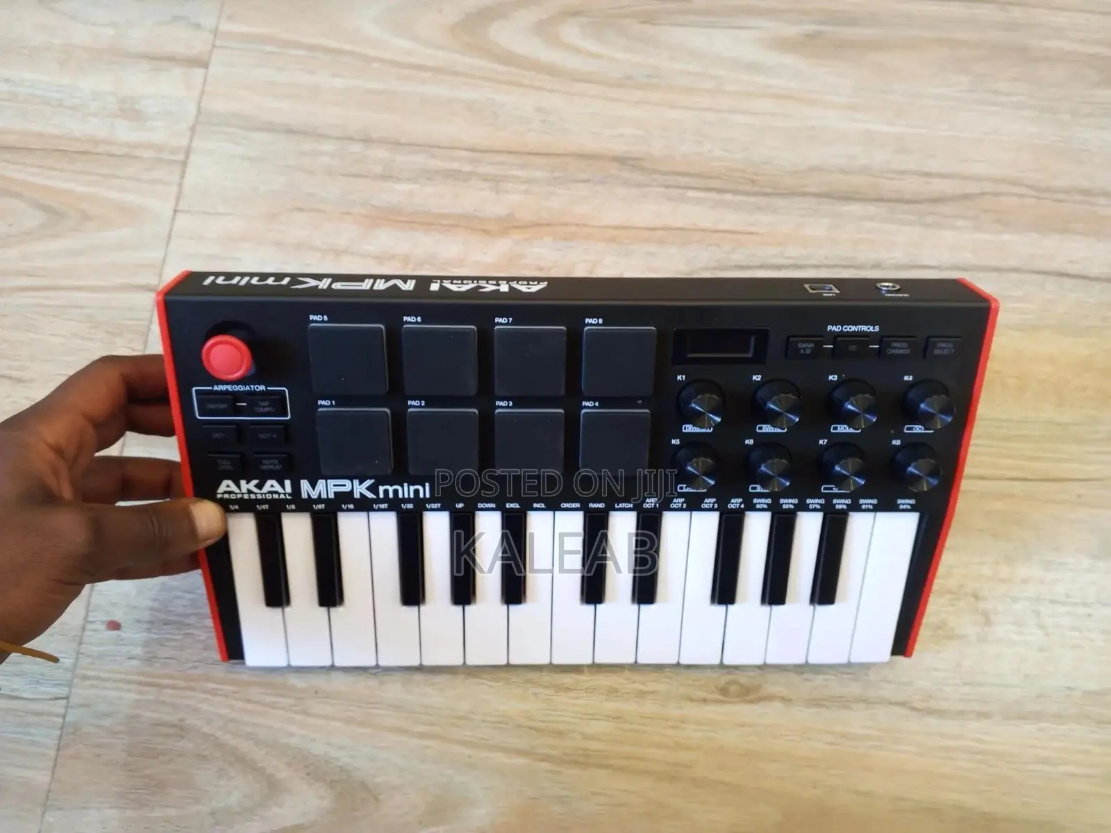 Akai Midi Keyboard